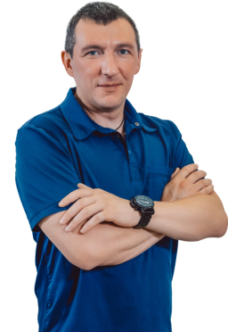 Непомнящих Дмитрий Викторович.